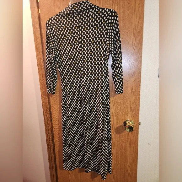 ๐3/$10 Tessuto Size Medium Long Sleeve Women's Dress - Picture 8 of 9